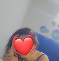 Janvi - escort in Noida Photo 1 of 3