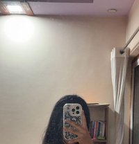 Janvi - puta in Noida