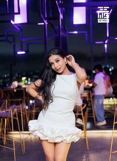 Janvi - escort in Pune Photo 3 of 7