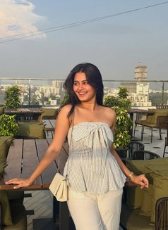 Janvi - puta in Rajkot Photo 2 of 3