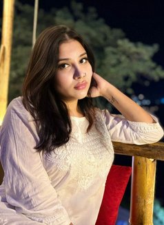 Janvi - Transsexual escort in Gurgaon Photo 8 of 9
