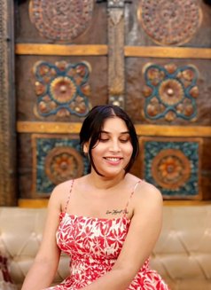 Janvi - Transsexual escort in Gurgaon Photo 9 of 9