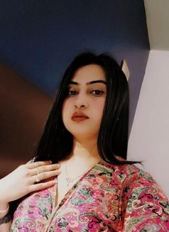 Janvi kapoor genuine independent escort - puta in New Delhi Photo 2 of 3