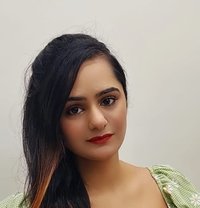 Janvi New in Bur Dubai - escort in Dubai Photo 1 of 9