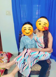 Janvi Ravi Nude Couple Cam Show - puta in New Delhi Photo 3 of 6