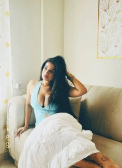 Janvi Sharma - escort in Ahmedabad Photo 3 of 4