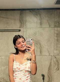 Janvi Sharma - escort in Hyderabad Photo 3 of 5