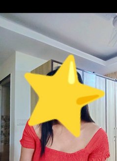 Janvi Singh - escort in New Delhi Photo 2 of 5