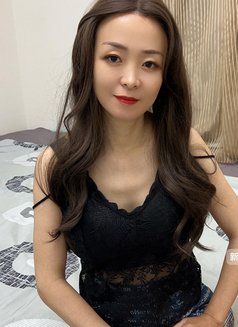 Japan Girl Coco - puta in Al Manama Photo 3 of 5
