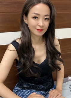 Japan Girl Coco - puta in Al Manama Photo 5 of 5