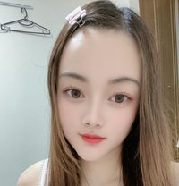 Japan - masseuse in Yokohama