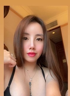 Japanese BabyGirl 🇯🇵 - Transsexual escort in Manila Photo 30 of 30