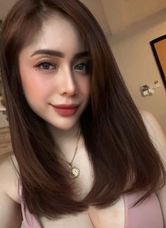 Just arrived Japanese Independent - escort in Singapore Photo 2 of 4