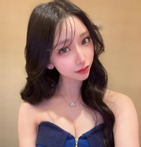 Japanese Outcall Companion Service - escort in Osaka Photo 1 of 6