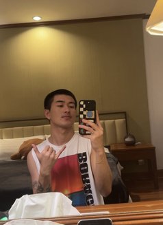 JAPANESE TWINK BOYTOY W/ STRONG POPPERS - Acompañantes masculino in Bangkok Photo 8 of 11