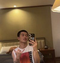 JAPANESE TWINK BOYTOY W/ STRONG POPPERS - Male escort in Bangkok