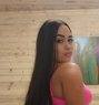 Jaqlin - escort in Beirut Photo 1 of 4
