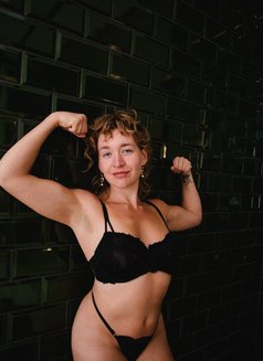 Jaqueline - escort in London Photo 21 of 29