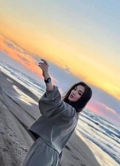 Jareena - Male escort in New Delhi Photo 5 of 9