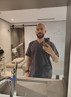 Jarrad Jo - masseur in Amman Photo 7 of 11