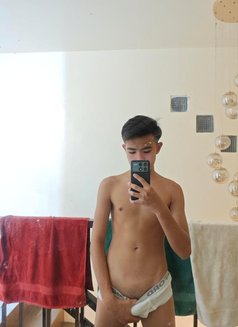 Jarren - Male escort in Angeles City Photo 6 of 8