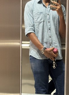 Jasha - Male escort in Colombo Photo 3 of 3