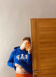 JashTwink - Male escort in İstanbul Photo 5 of 6