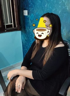 Jasleen - escort in New Delhi Photo 5 of 8