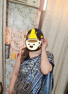 Jasleen - escort in New Delhi Photo 6 of 8