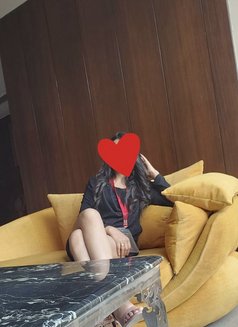 Jasleen independent - adult performer in Noida Photo 4 of 5
