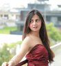 Jasleen - puta in Kochi Photo 1 of 3