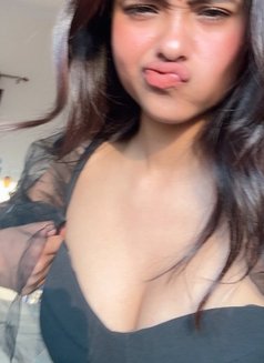 Jasleen - escort in Mumbai Photo 4 of 4