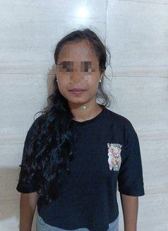 Jasleen - puta in Navi Mumbai Photo 1 of 1