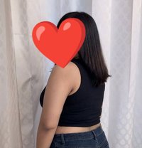 Jasleen Kaur - adult performer in Lucknow