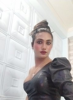 Jasleenkaur - Transsexual escort in New Delhi Photo 17 of 28
