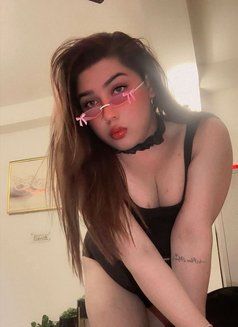 Jasline - Acompañantes transexual in New Delhi Photo 3 of 8