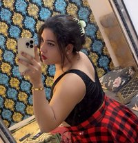 Jasline - Transsexual escort in New Delhi