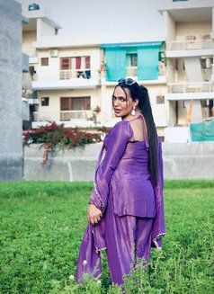 Jasmeen Roy - Acompañantes transexual in Chandigarh Photo 27 of 27