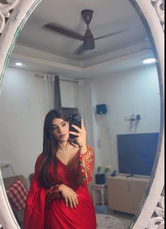 Jasmeet - Transsexual escort in Gurgaon Photo 22 of 25