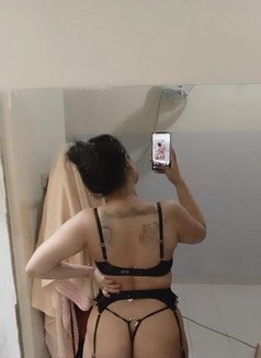 Jasmime - escort in Jakarta Photo 2 of 14