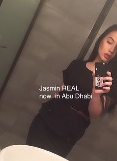 Jasmin - escort in Abu Dhabi Photo 9 of 17