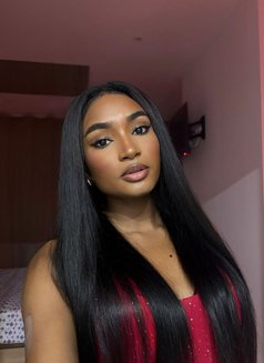 Jasmin - Agencia de acompañantes transexuales in Barcelona Photo 2 of 11