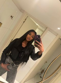 Jasmin - Agencia de acompañantes transexuales in Barcelona Photo 3 of 11