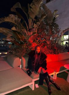 Jasmin - Agencia de acompañantes transexuales in Barcelona Photo 6 of 11