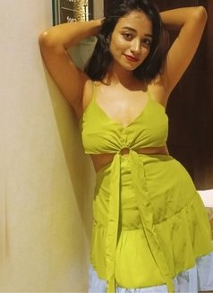 Jasmin - escort in Bangalore Photo 1 of 6