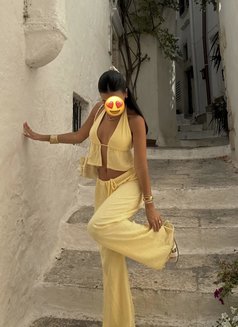 Jasmin - escort in Dubai Photo 3 of 5