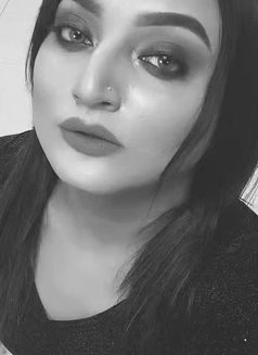 Jasmin - Transsexual escort in Kolkata Photo 4 of 7