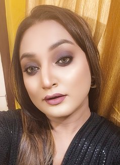 Jasmin - Transsexual escort in Kolkata Photo 6 of 7