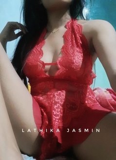 Jasmin lathii - escort in Colombo Photo 10 of 19