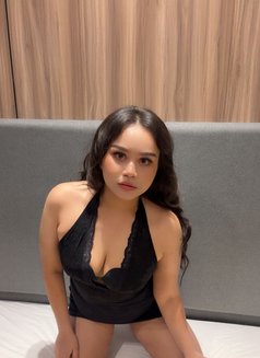 Jasmin - escort in Khobar Photo 5 of 8